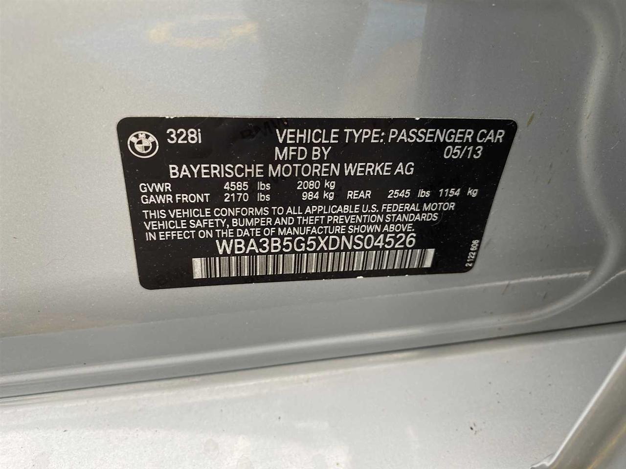 BMW 3-Series 328i xDrive Sedan 2013
