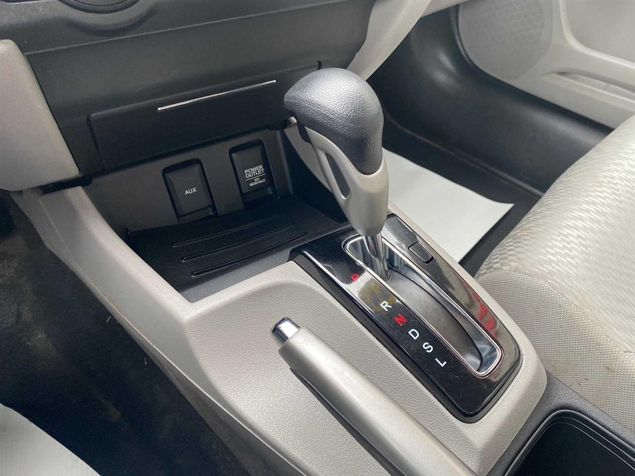 Honda Civic LX Sedan CVT 2015