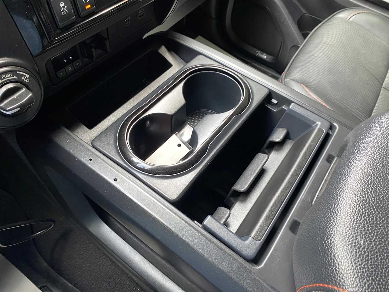 Nissan Titan PRO-4X Crew Cab 4WD 2021