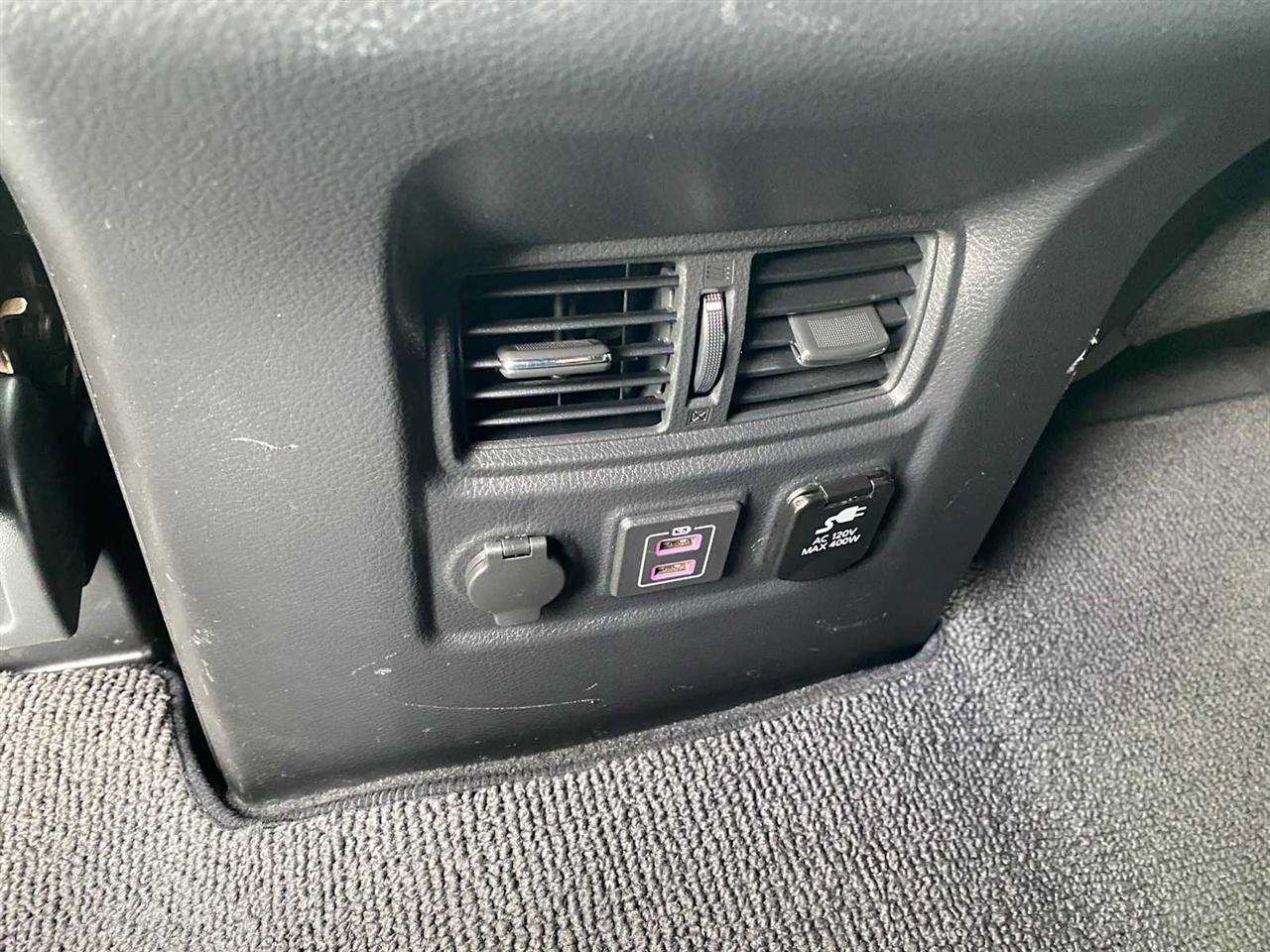 Nissan Titan PRO-4X Crew Cab 4WD 2021