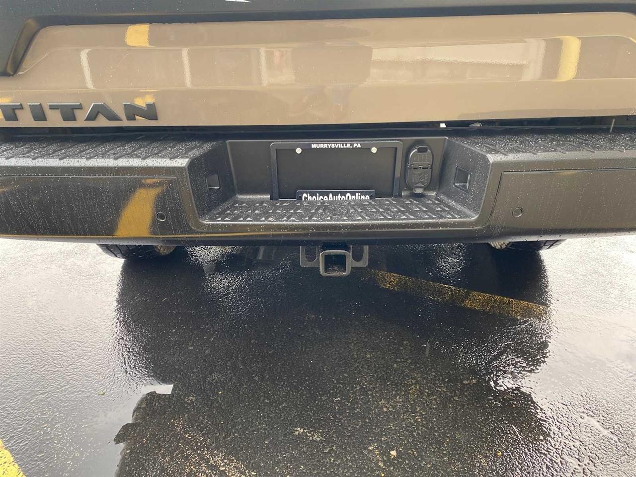 Nissan Titan PRO-4X Crew Cab 4WD 2021
