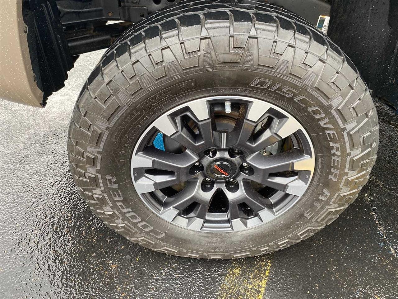 Nissan Titan PRO-4X Crew Cab 4WD 2021