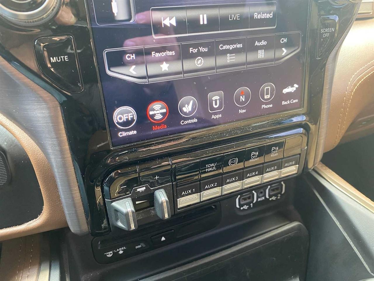 RAM 2500 Longhorn Crew Cab SWB 4WD 2019