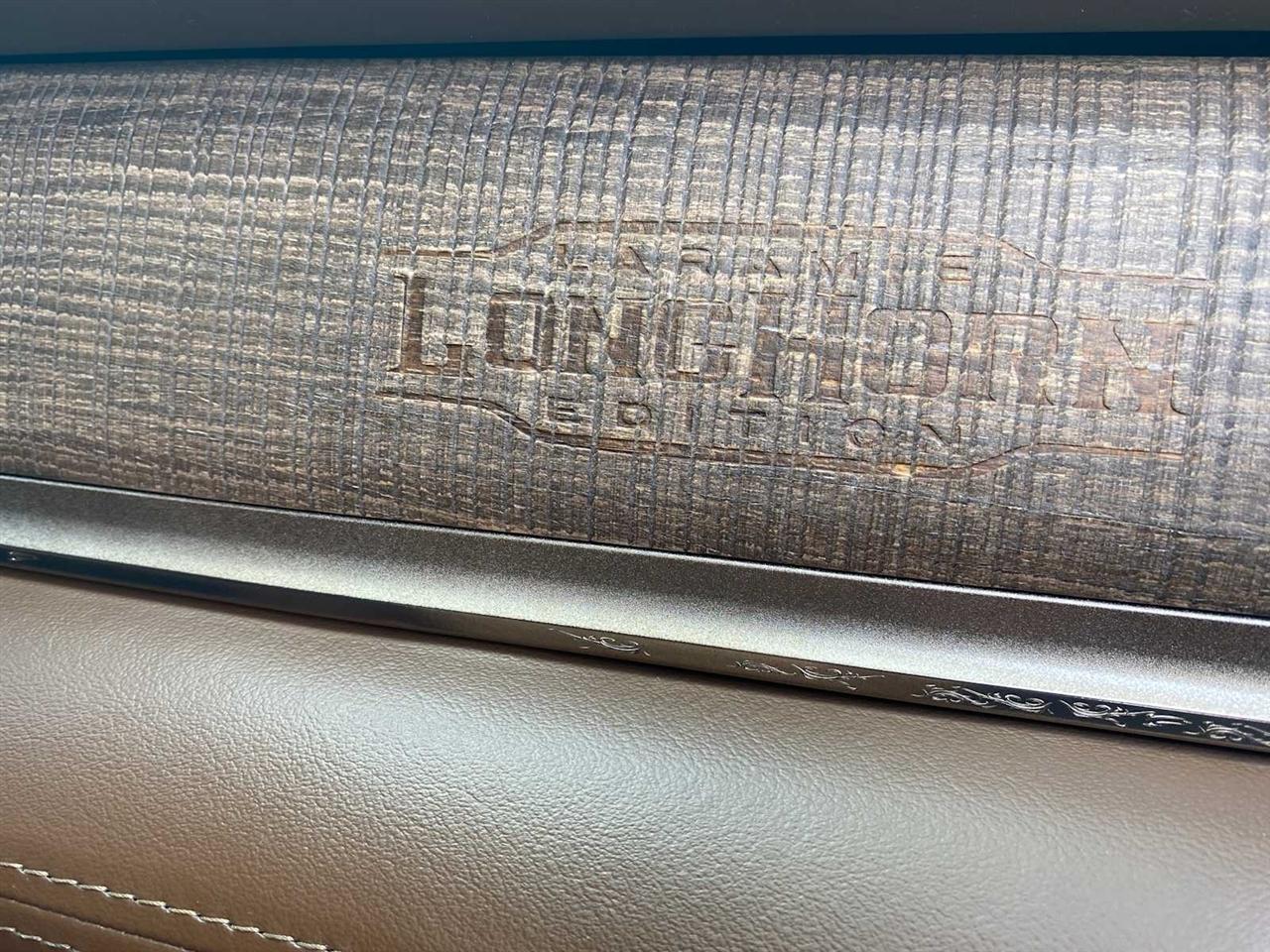 RAM 2500 Longhorn Crew Cab SWB 4WD 2019