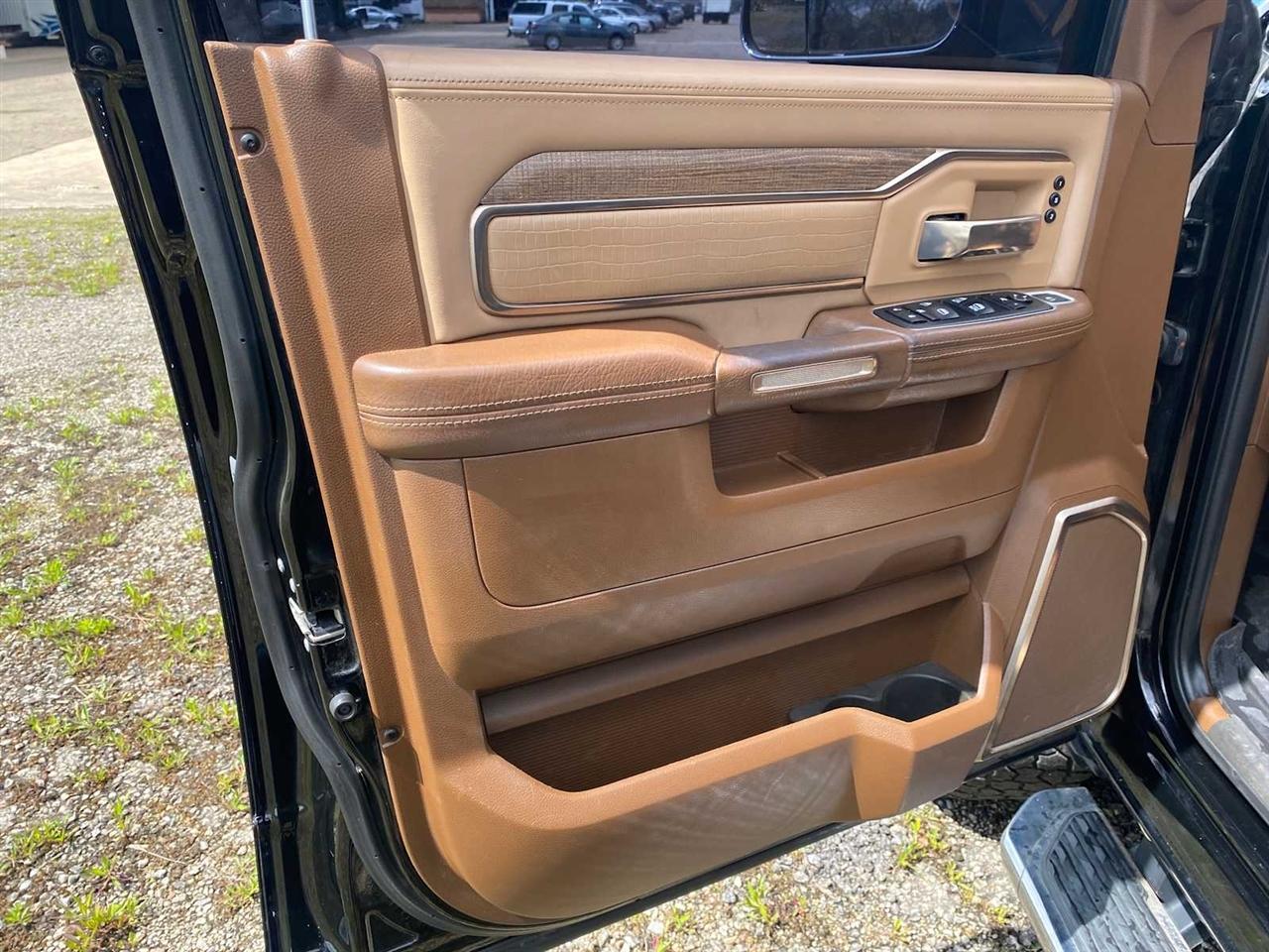 RAM 2500 Longhorn Crew Cab SWB 4WD 2019