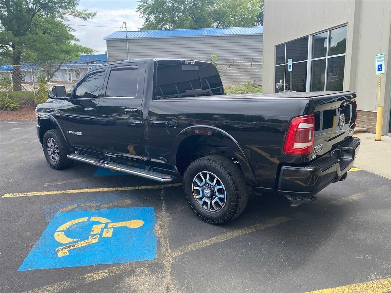 RAM 2500 Longhorn Crew Cab SWB 4WD 2019