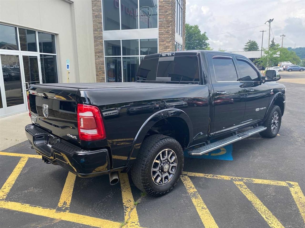 RAM 2500 Longhorn Crew Cab SWB 4WD 2019