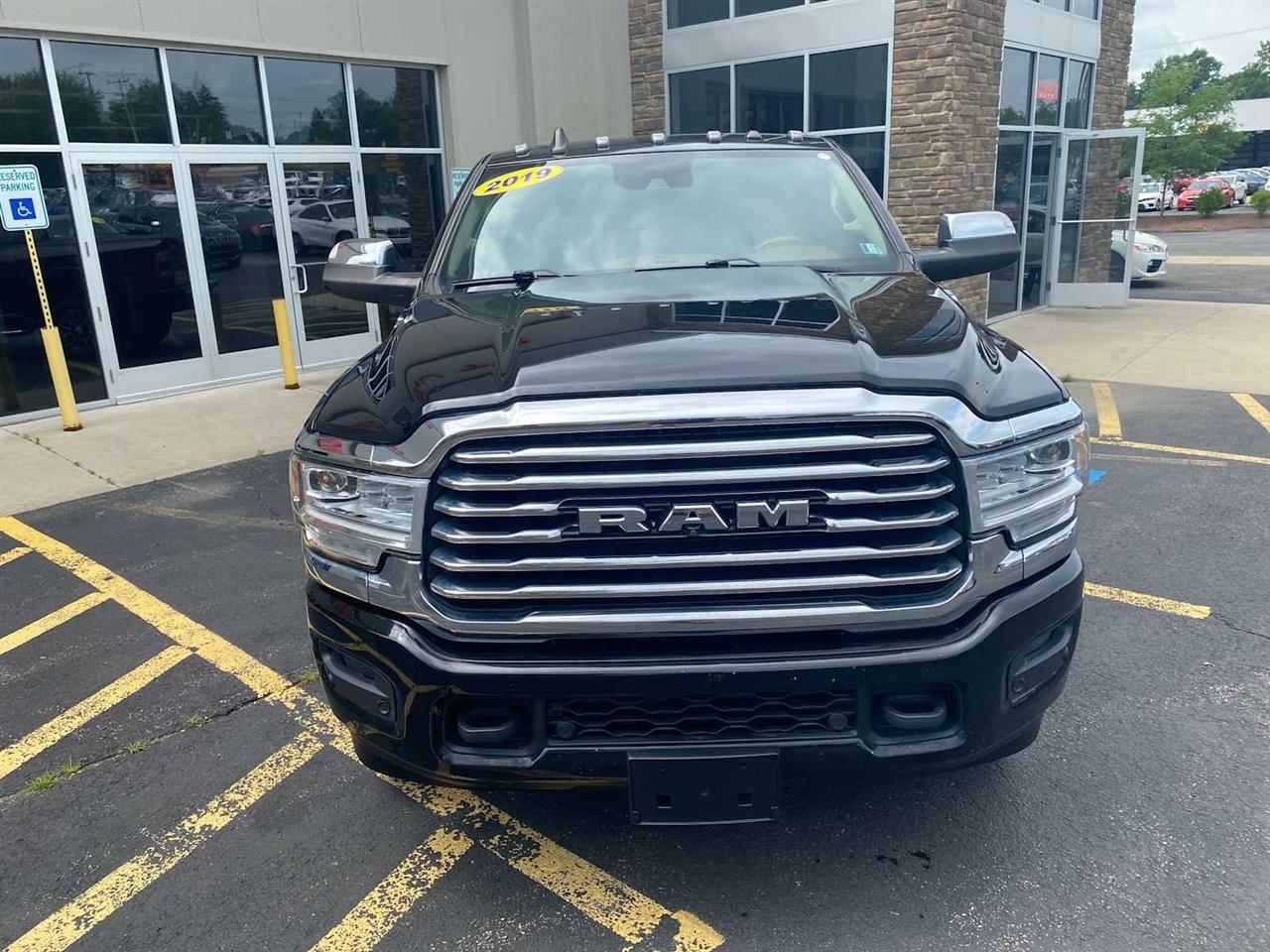 RAM 2500 Longhorn Crew Cab SWB 4WD 2019
