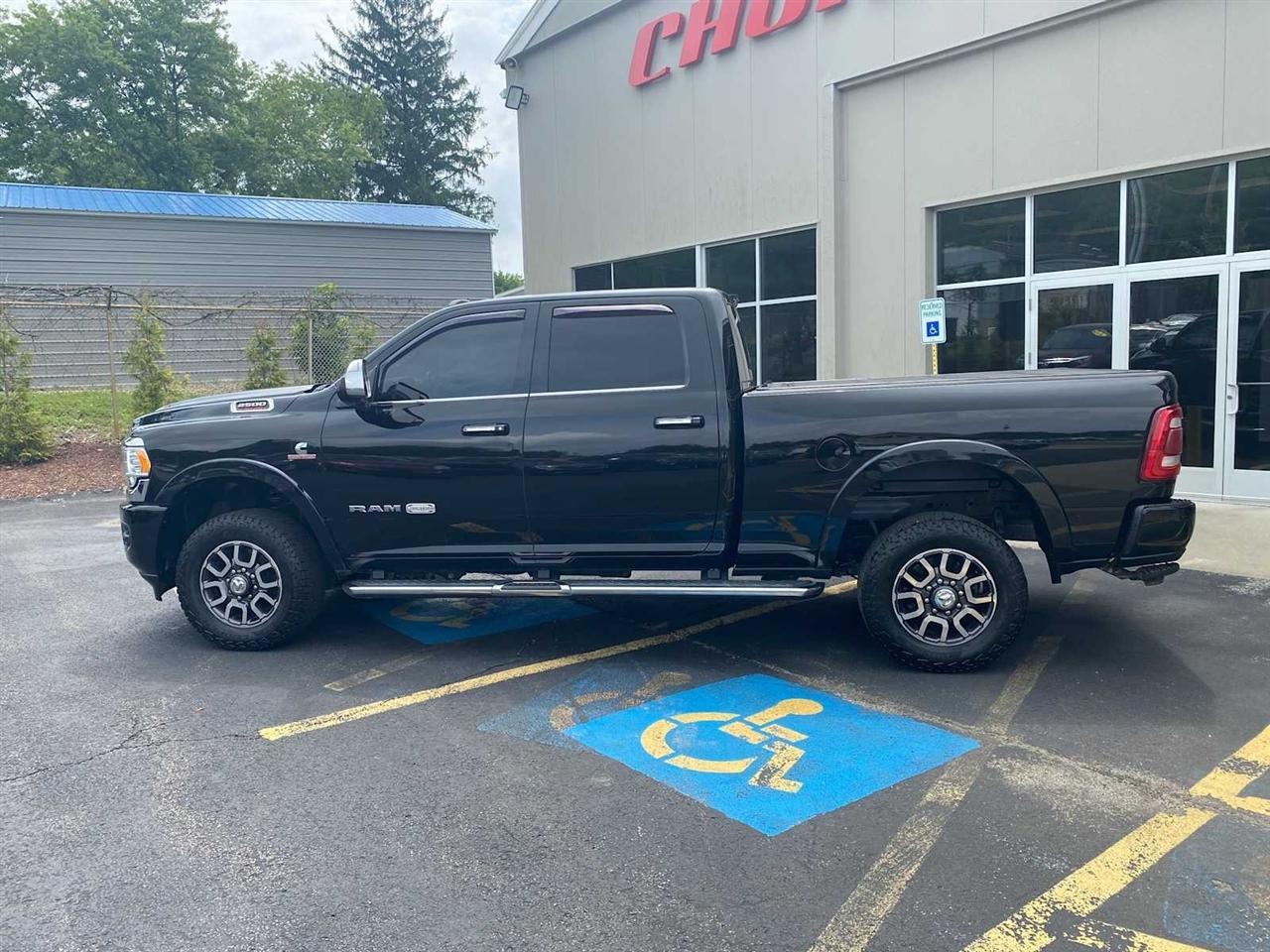RAM 2500 Longhorn Crew Cab SWB 4WD 2019