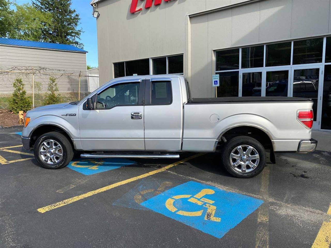 Ford F-150 XLT SuperCab 6.5-ft. Bed 4WD 2013