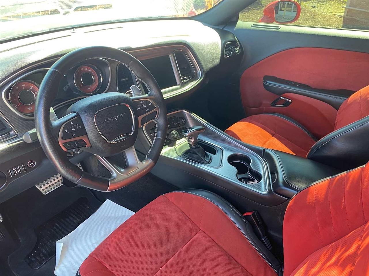 Dodge Challenger SRT Hellcat 2016