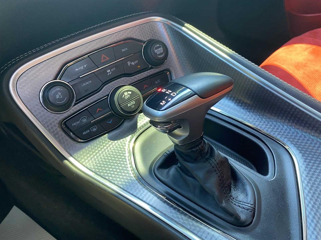 Dodge Challenger SRT Hellcat 2016