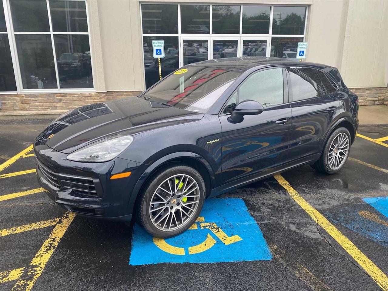 Porsche Cayenne Platinum Edition E-Hybrid AWD 2023