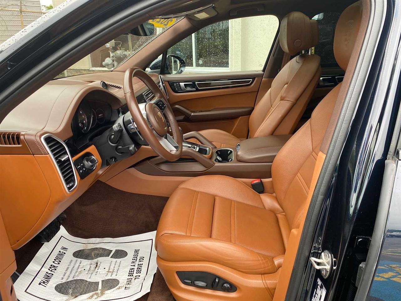 Porsche Cayenne Platinum Edition E-Hybrid AWD 2023