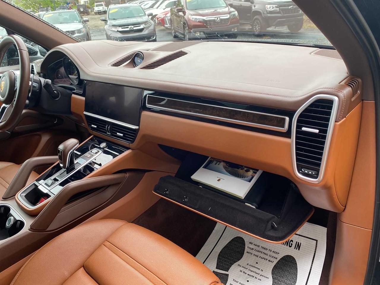 Porsche Cayenne Platinum Edition E-Hybrid AWD 2023