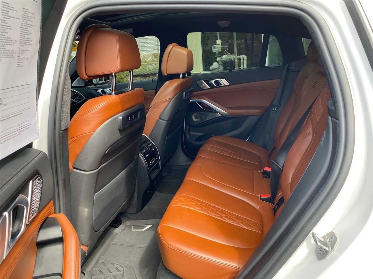 BMW X6 M50i 2023