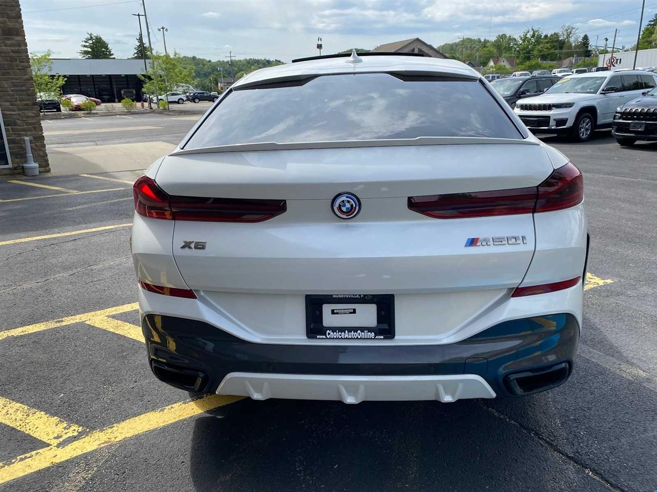 BMW X6 M50i 2023
