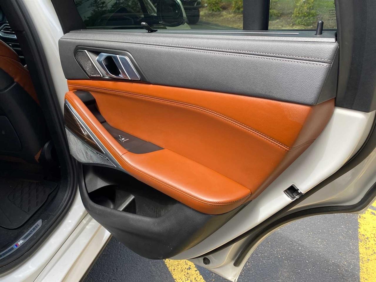 BMW X6 M50i 2023