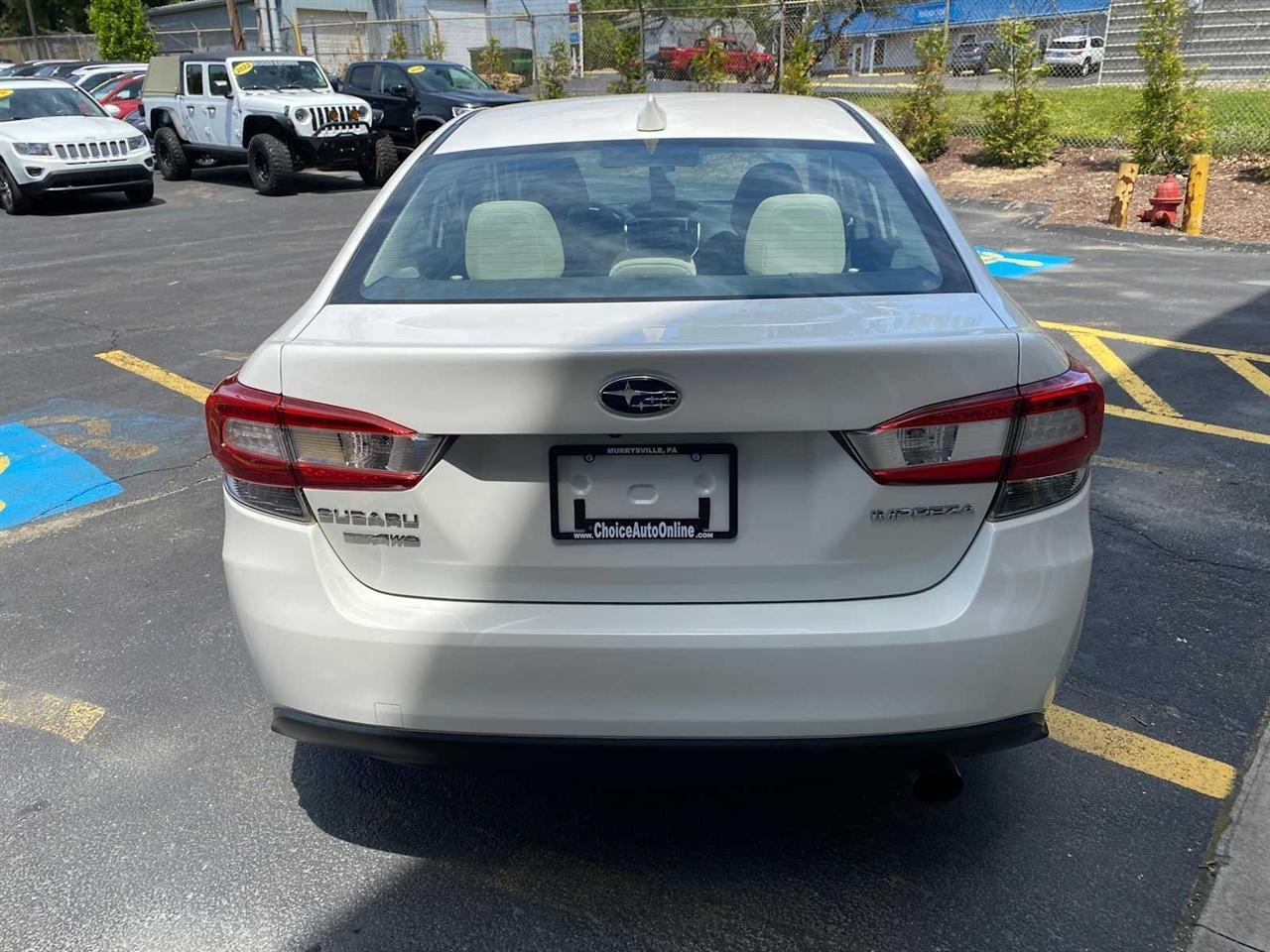 Subaru Impreza 2.0i Premium CVT 4-Door 2020