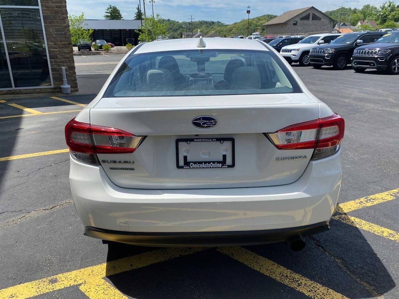 Subaru Impreza 2.0i Premium CVT 4-Door 2020
