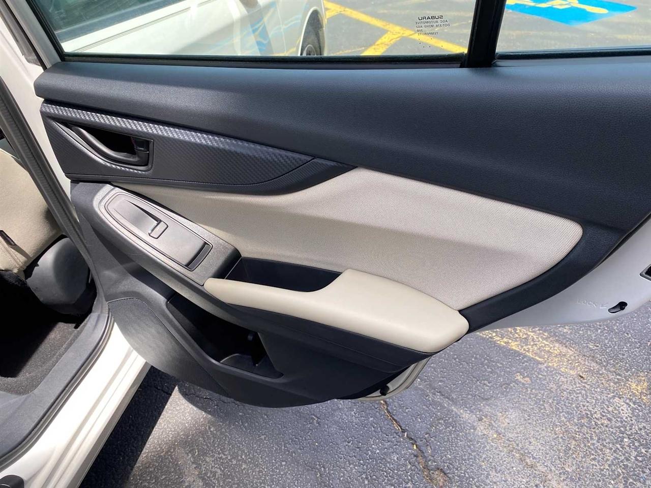 Subaru Impreza 2.0i Premium CVT 4-Door 2020