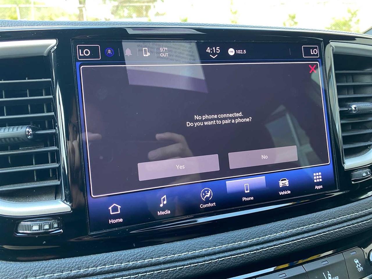 Chrysler Pacifica Touring 2021