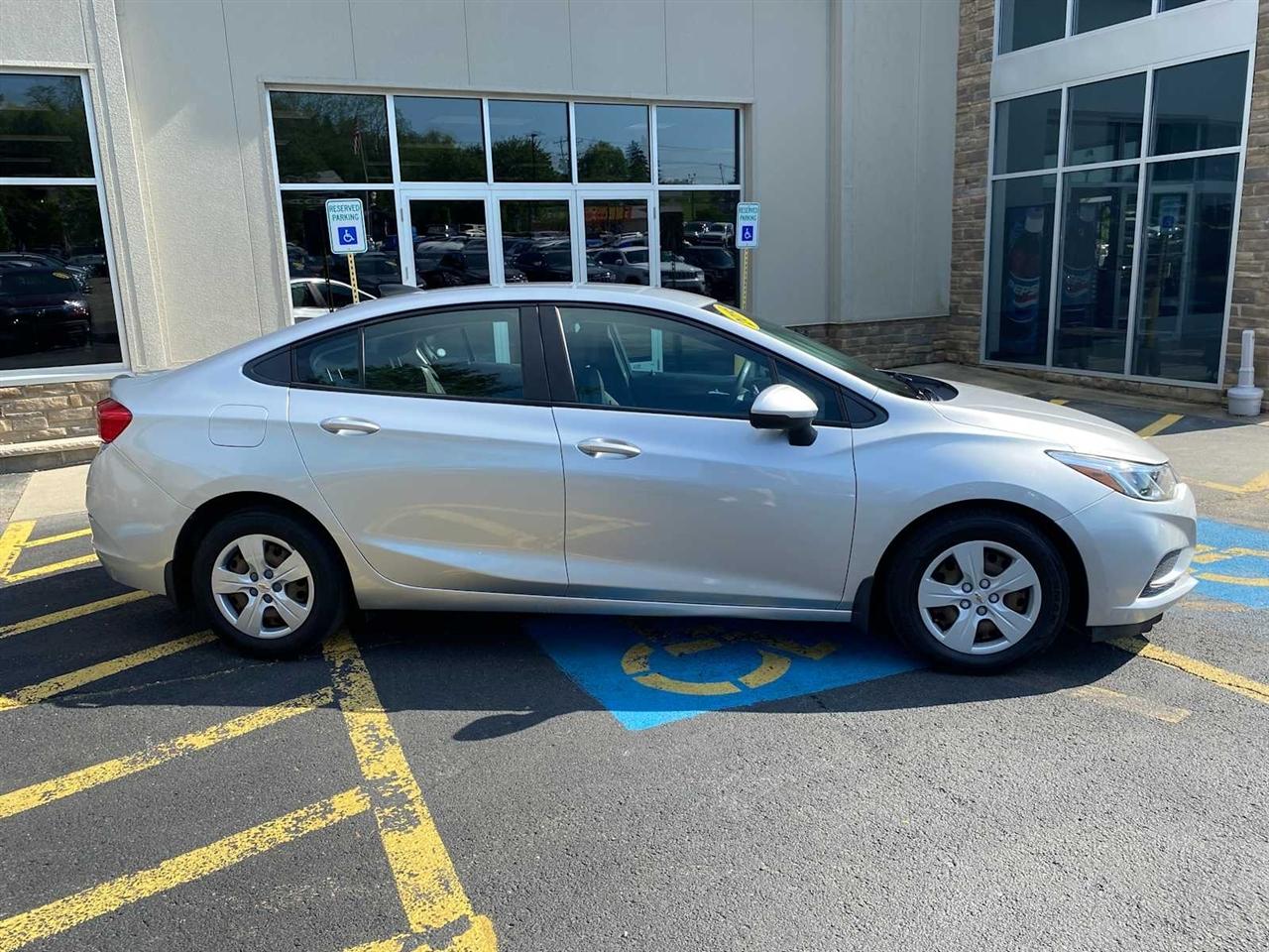 Chevrolet Cruze LS Auto 2016