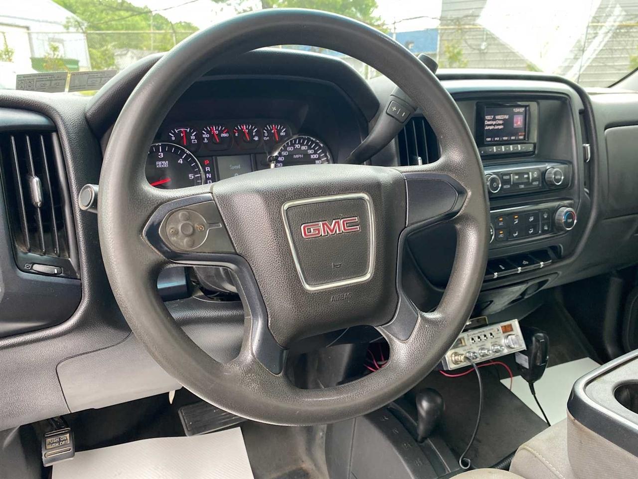 GMC Sierra 1500 Base Long Box 4WD 2015