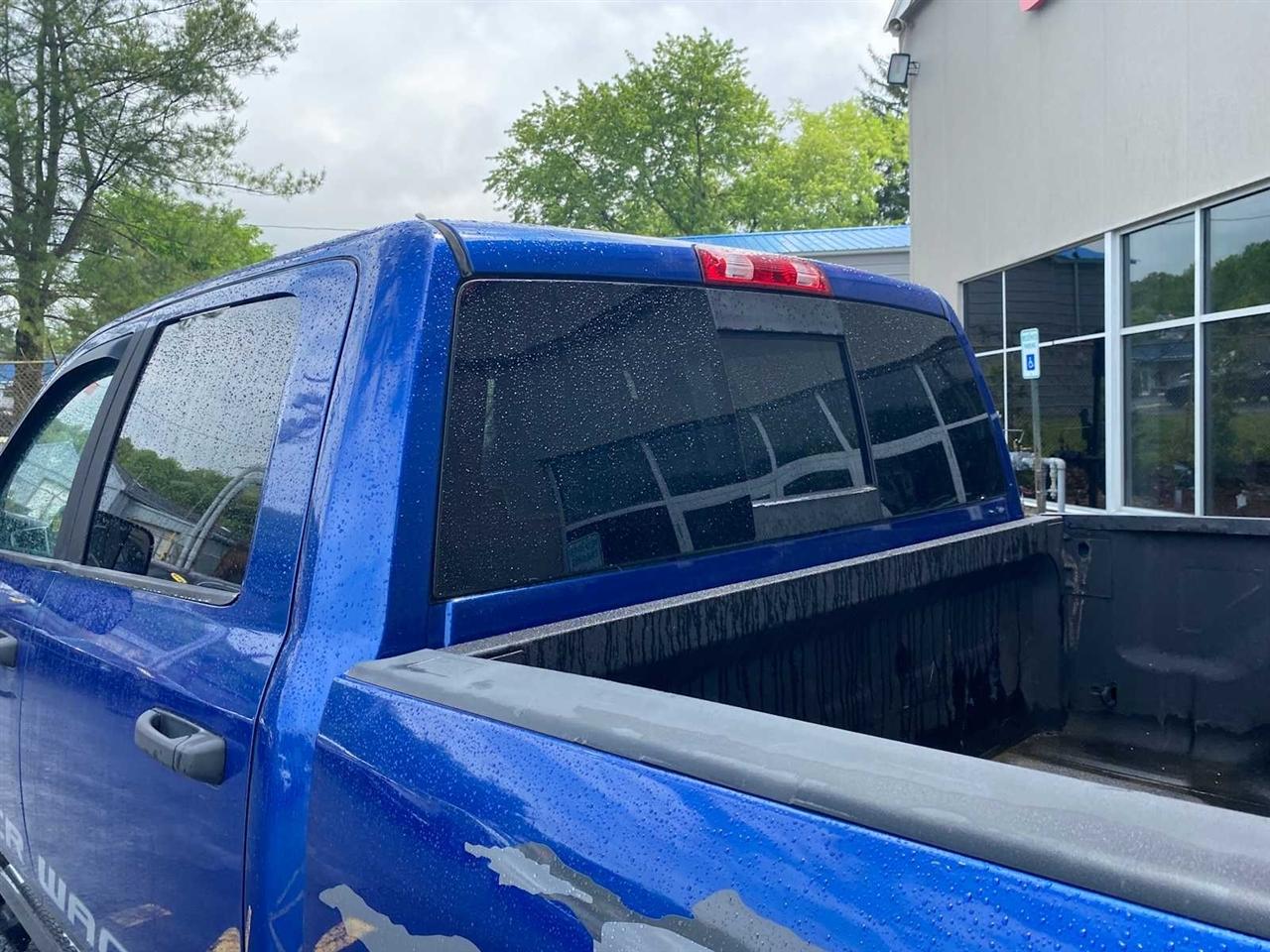 RAM 2500 Power Wagon Crew Cab SWB 4WD 2015