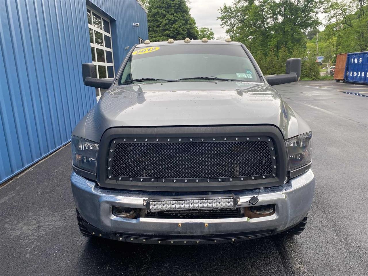 RAM 2500 ST Crew Cab SWB 4WD 2012