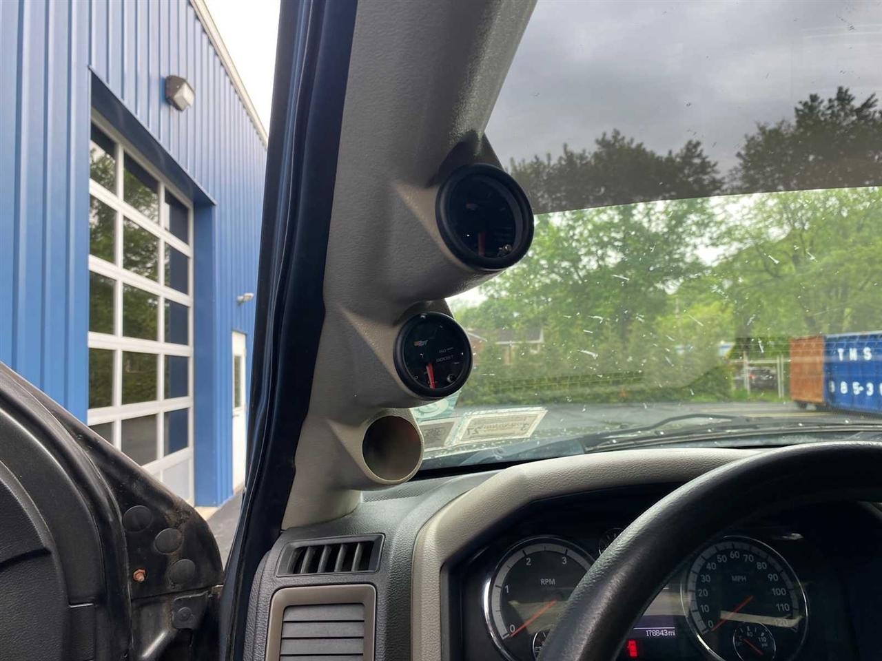 RAM 2500 ST Crew Cab SWB 4WD 2012