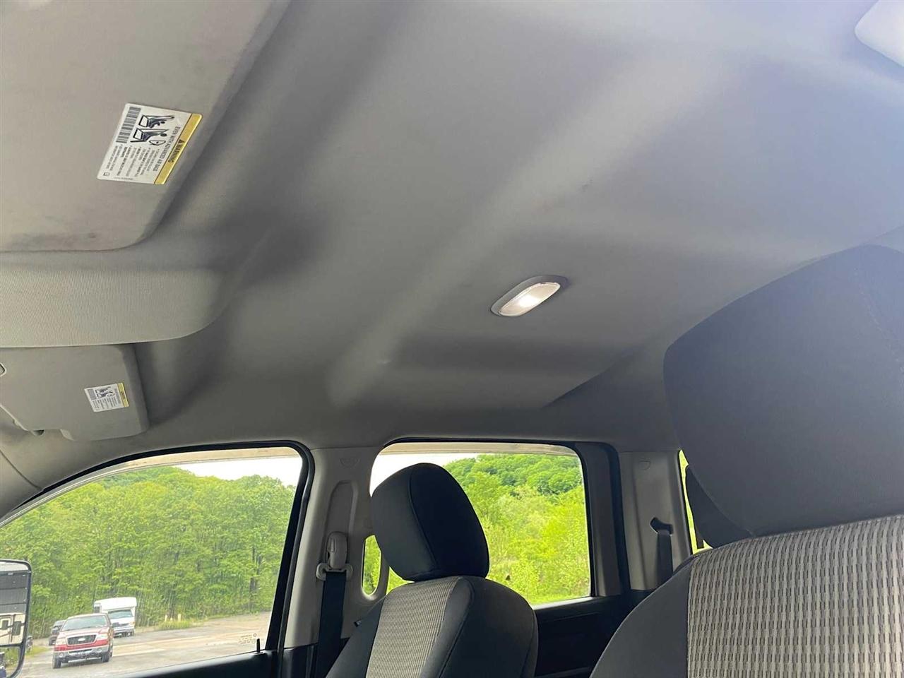 RAM 2500 ST Crew Cab SWB 4WD 2012