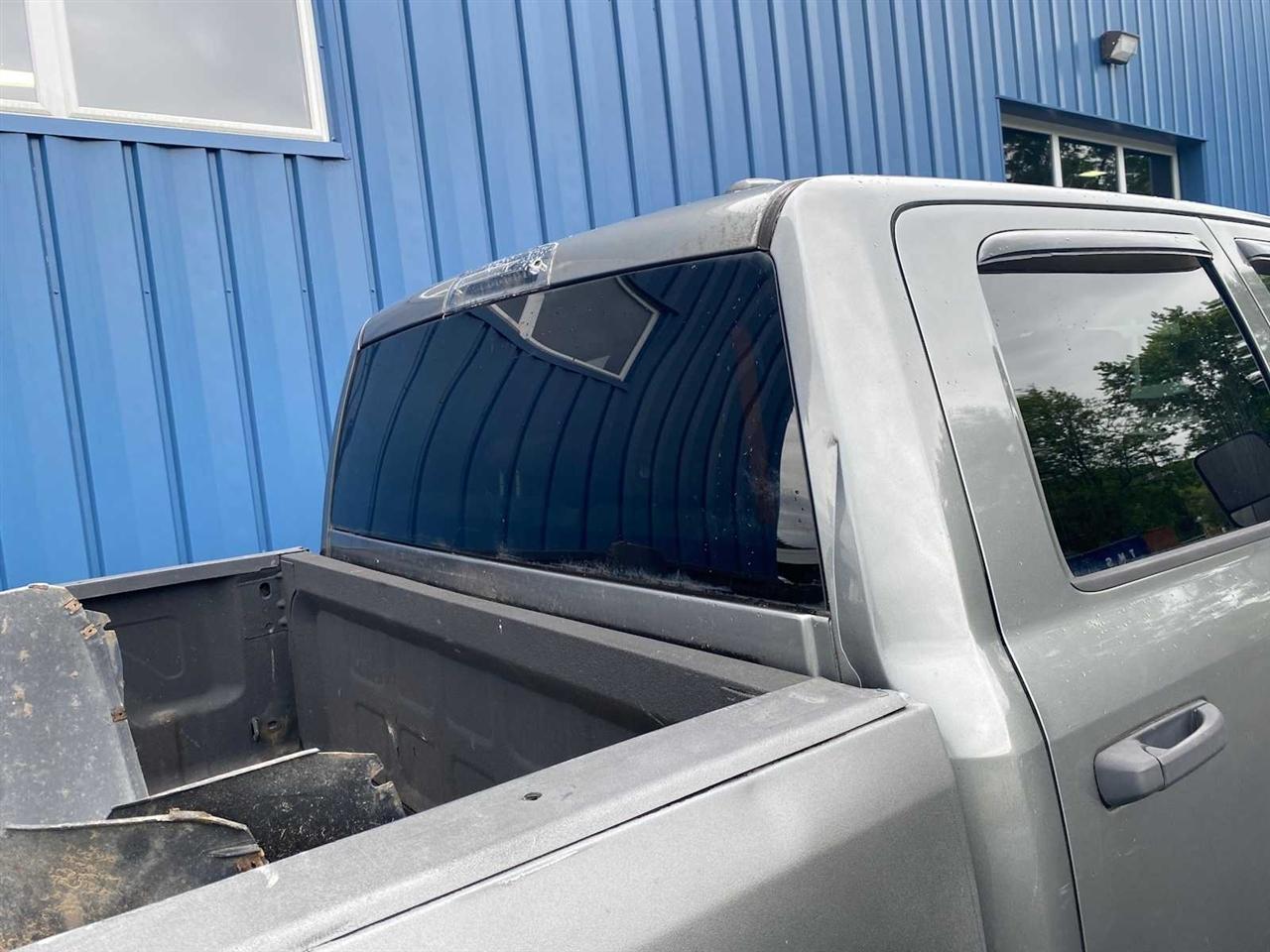 RAM 2500 ST Crew Cab SWB 4WD 2012