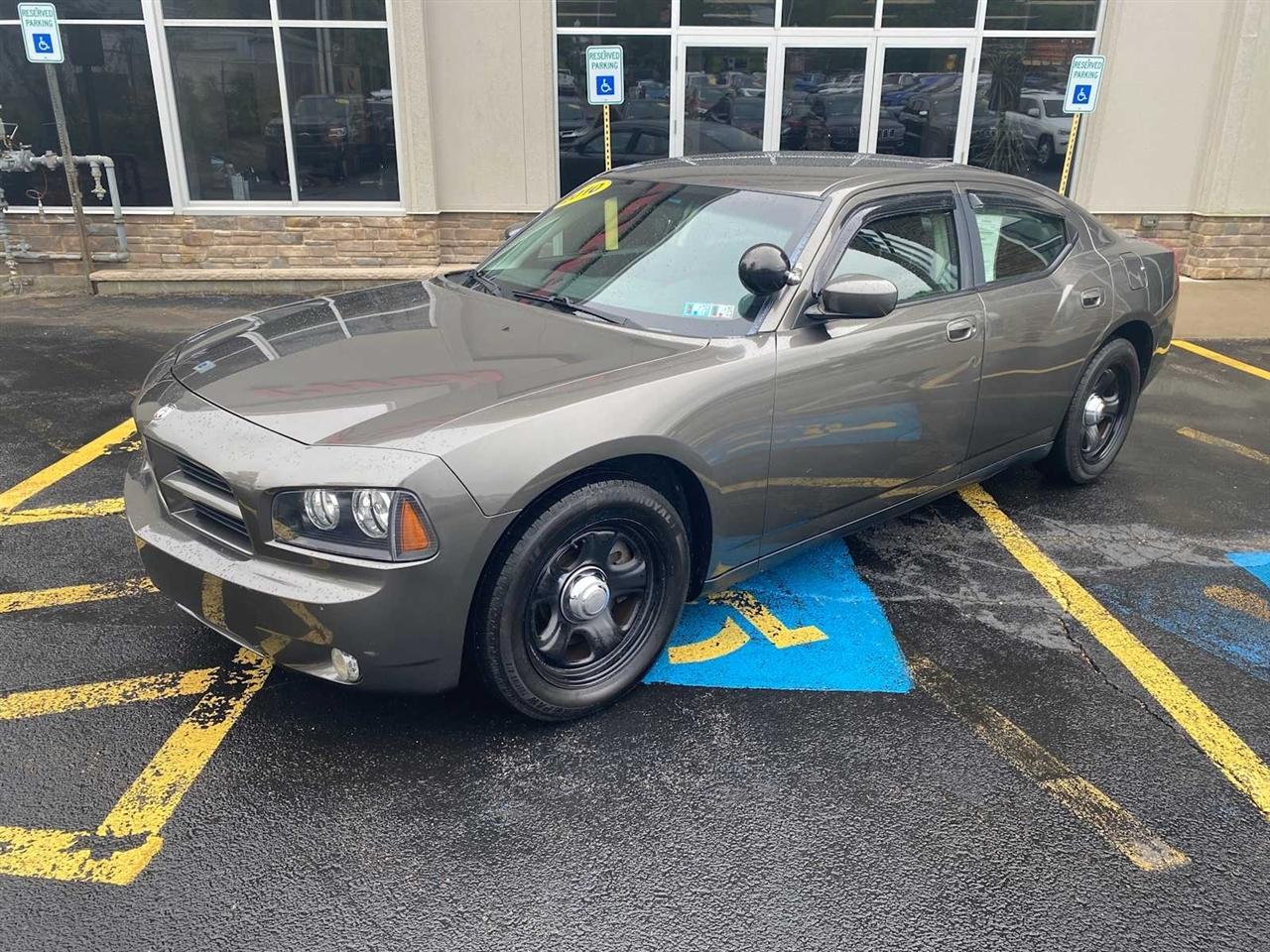 Dodge Charger 4dr Sdn Police RWD 2010