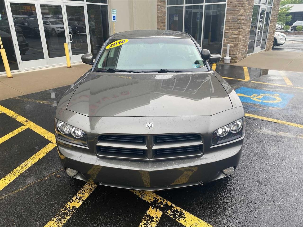 Dodge Charger 4dr Sdn Police RWD 2010