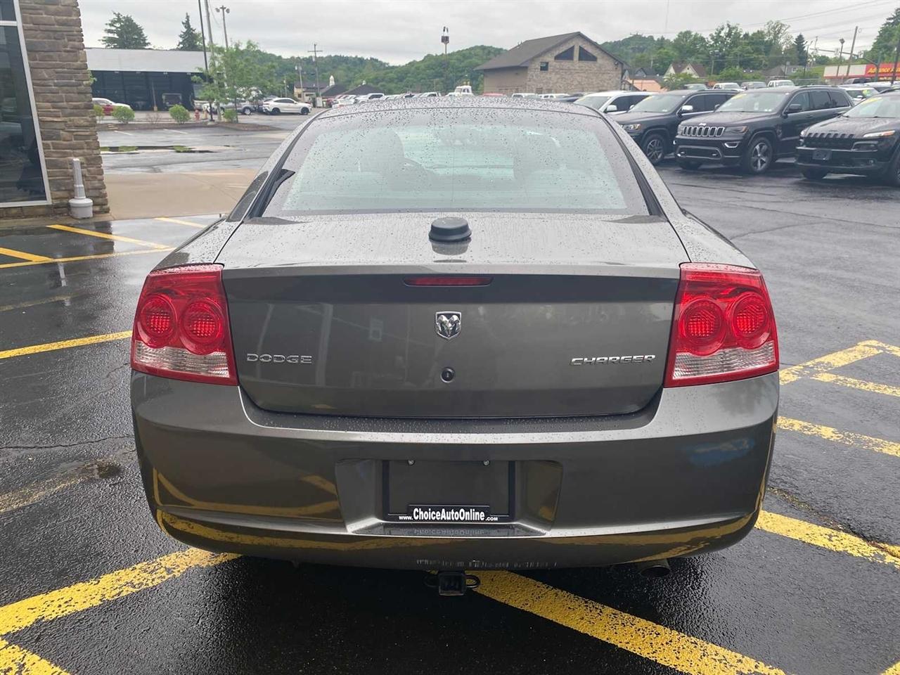 Dodge Charger 4dr Sdn Police RWD 2010