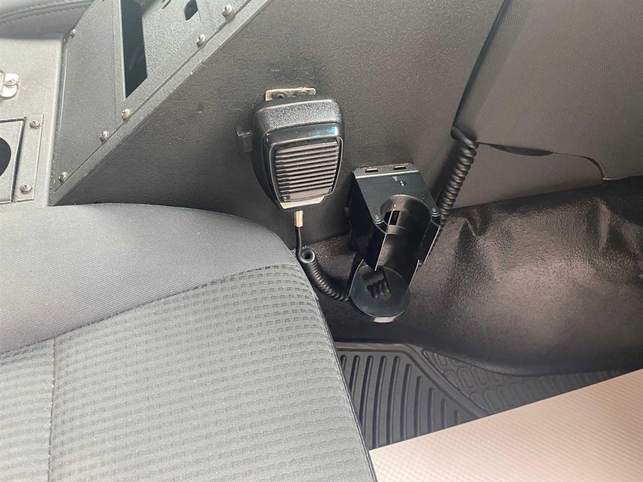 Dodge Charger 4dr Sdn Police RWD 2010