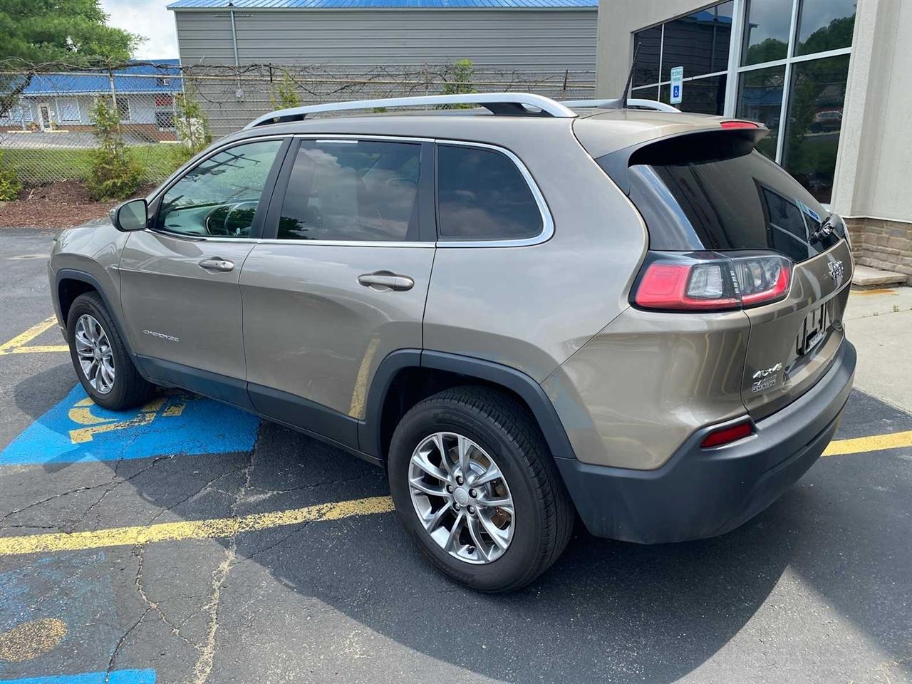 Jeep Cherokee Latitude Plus 4WD 2019