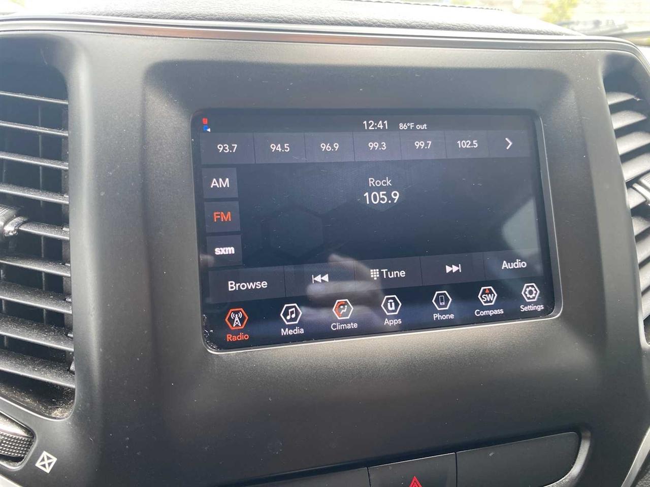Jeep Cherokee Latitude Plus 4WD 2019