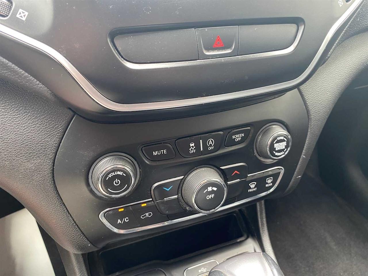 Jeep Cherokee Latitude Plus 4WD 2019