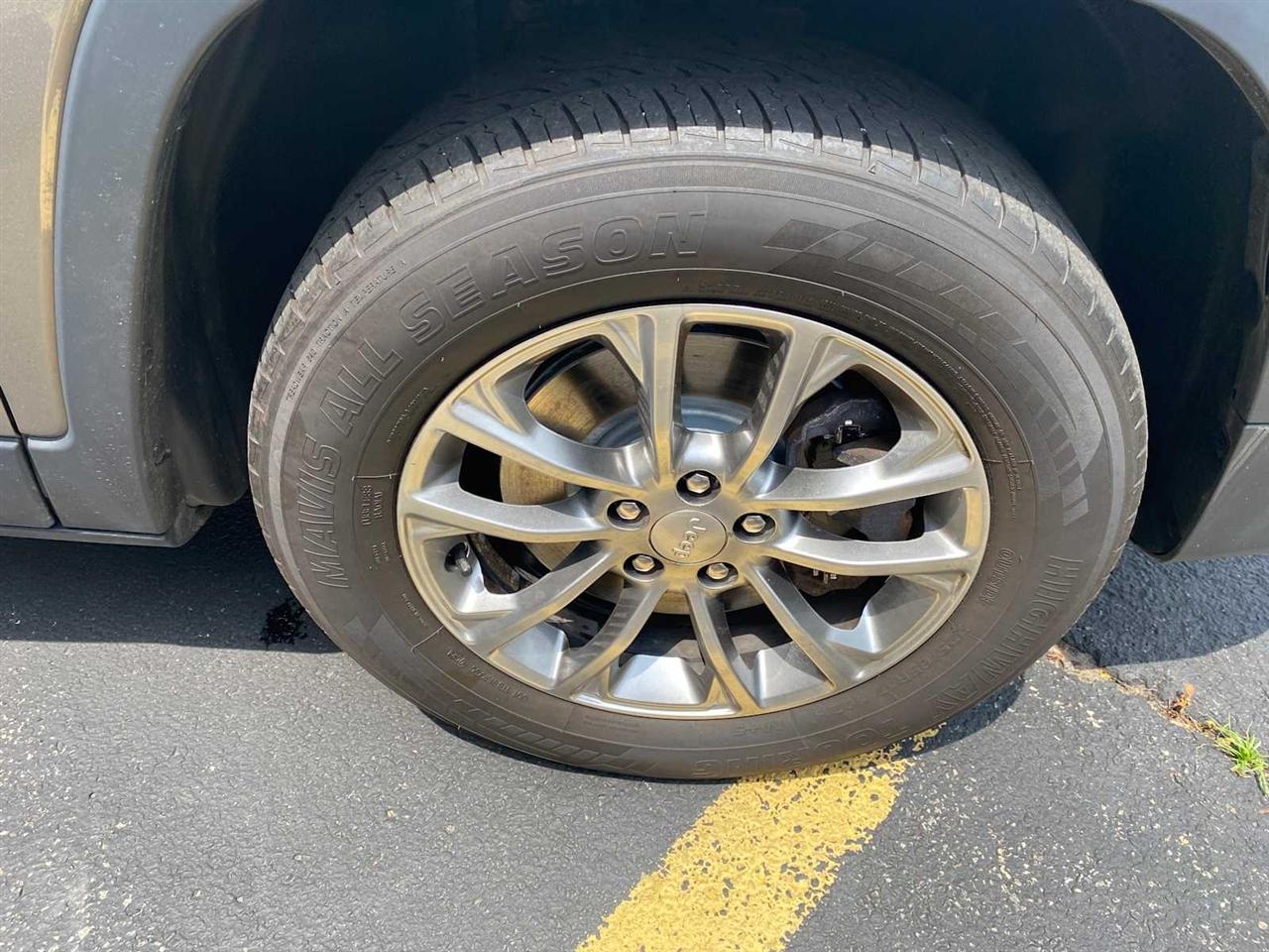 Jeep Cherokee Latitude Plus 4WD 2019