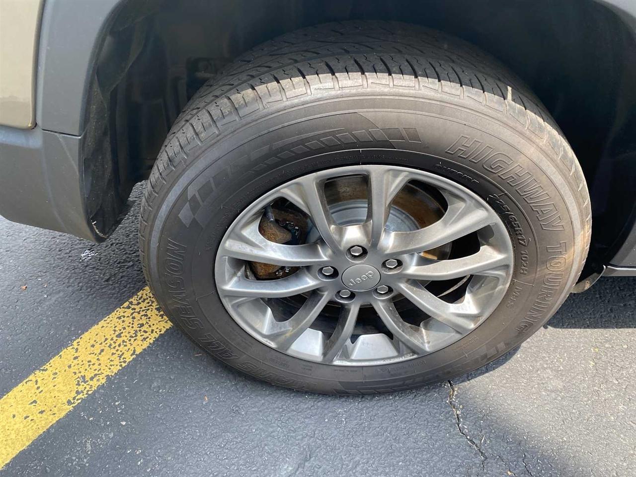 Jeep Cherokee Latitude Plus 4WD 2019