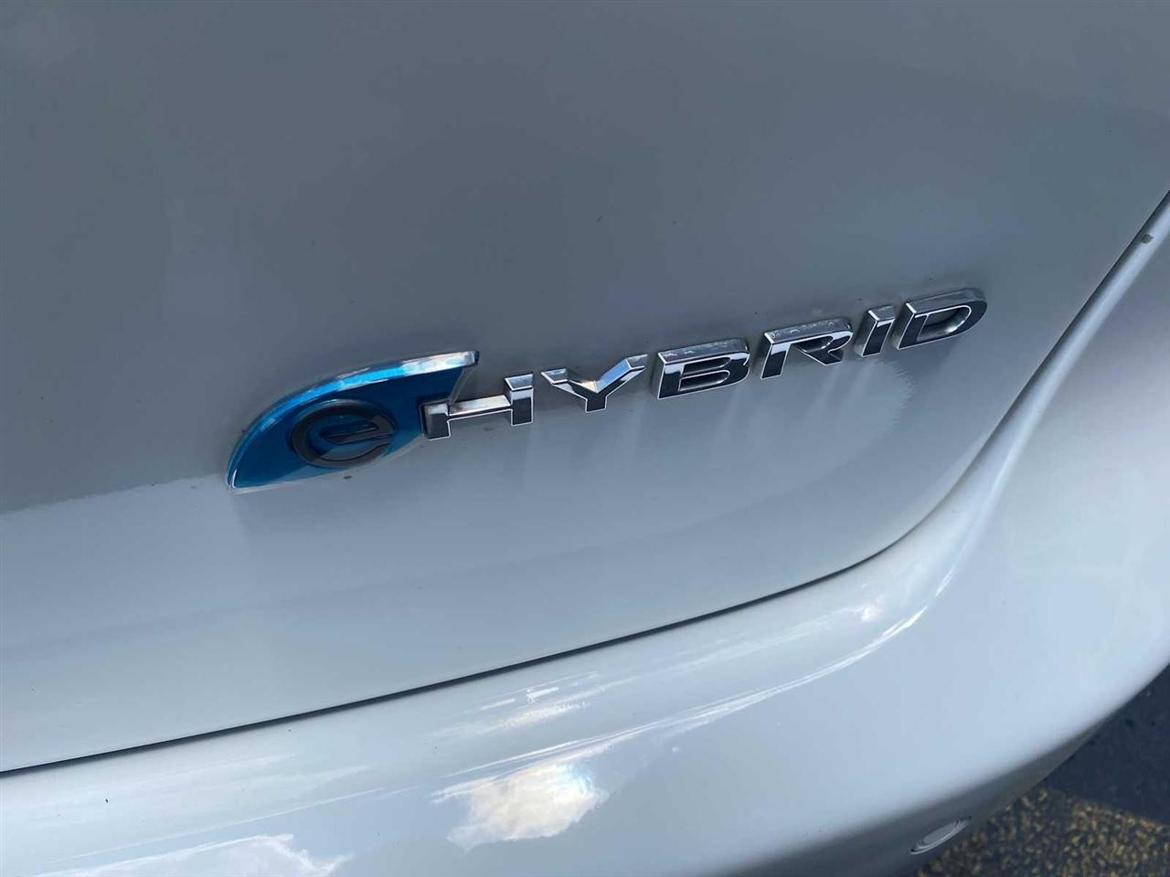 Chrysler Pacifica Hybrid Touring L 2022