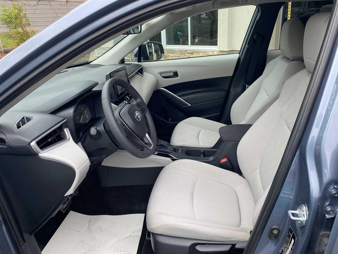 Toyota Corolla Cross LE AWD 2023