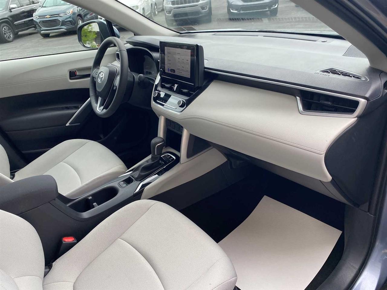Toyota Corolla Cross LE AWD 2023