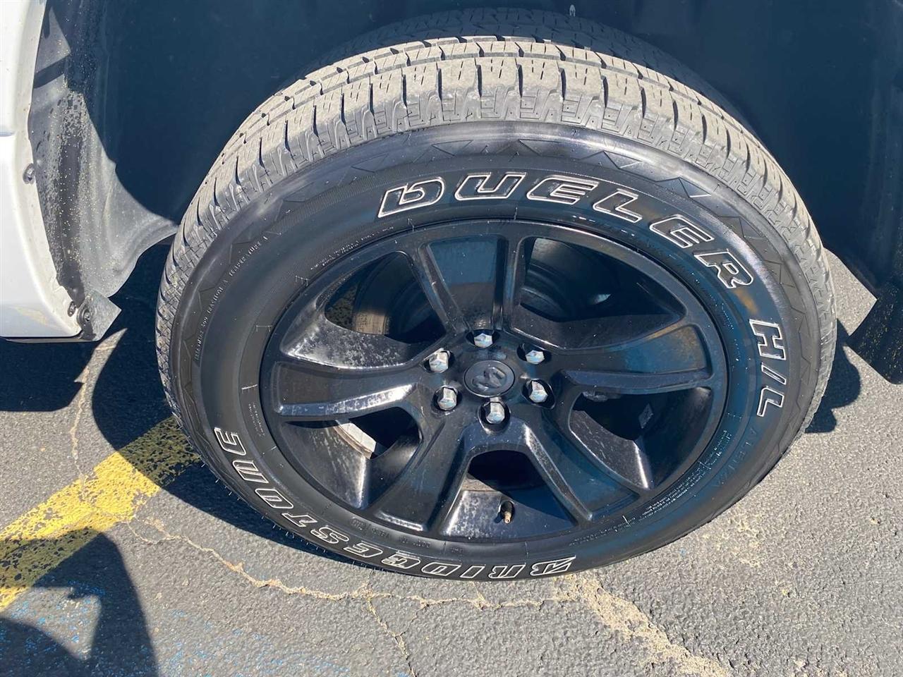 RAM 1500 Big Horn Crew Cab SWB 4WD 2020