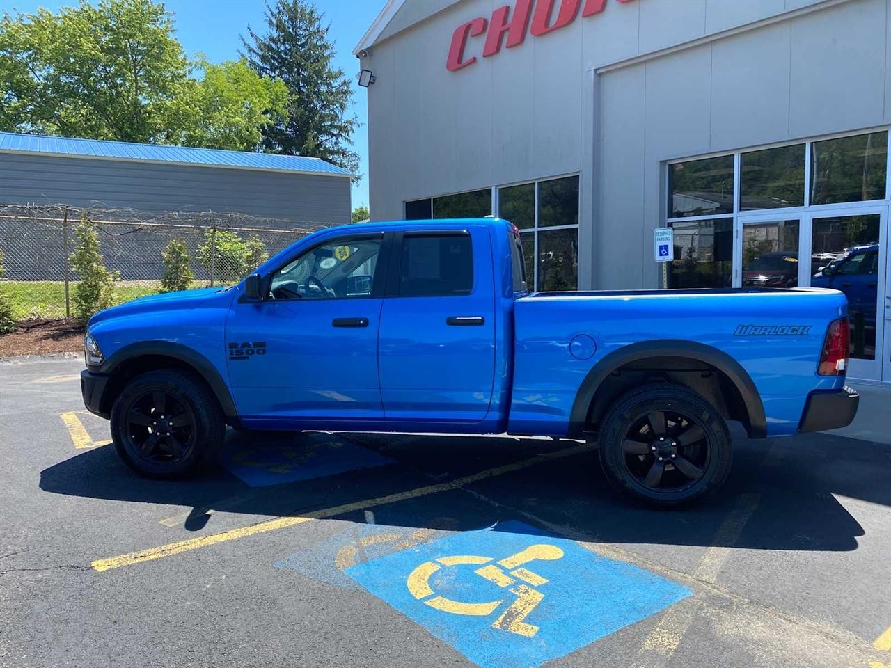 RAM 1500 SLT Quad Cab 4WD 2020