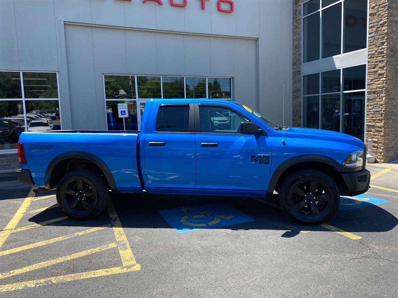 RAM 1500 SLT Quad Cab 4WD 2020