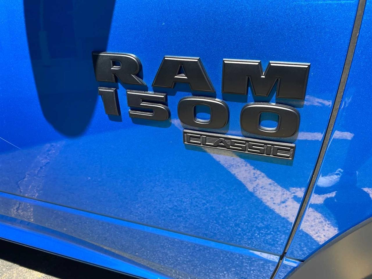 RAM 1500 SLT Quad Cab 4WD 2020