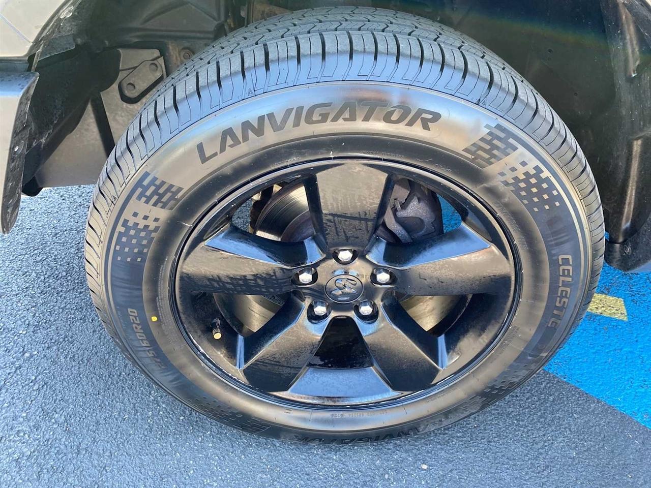 RAM 1500 SLT Quad Cab 4WD 2020